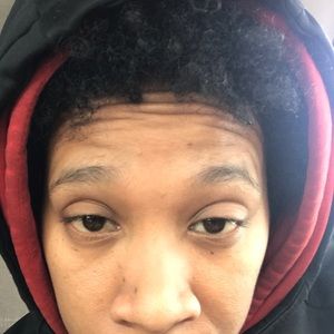 Meet your Posher, Chanel